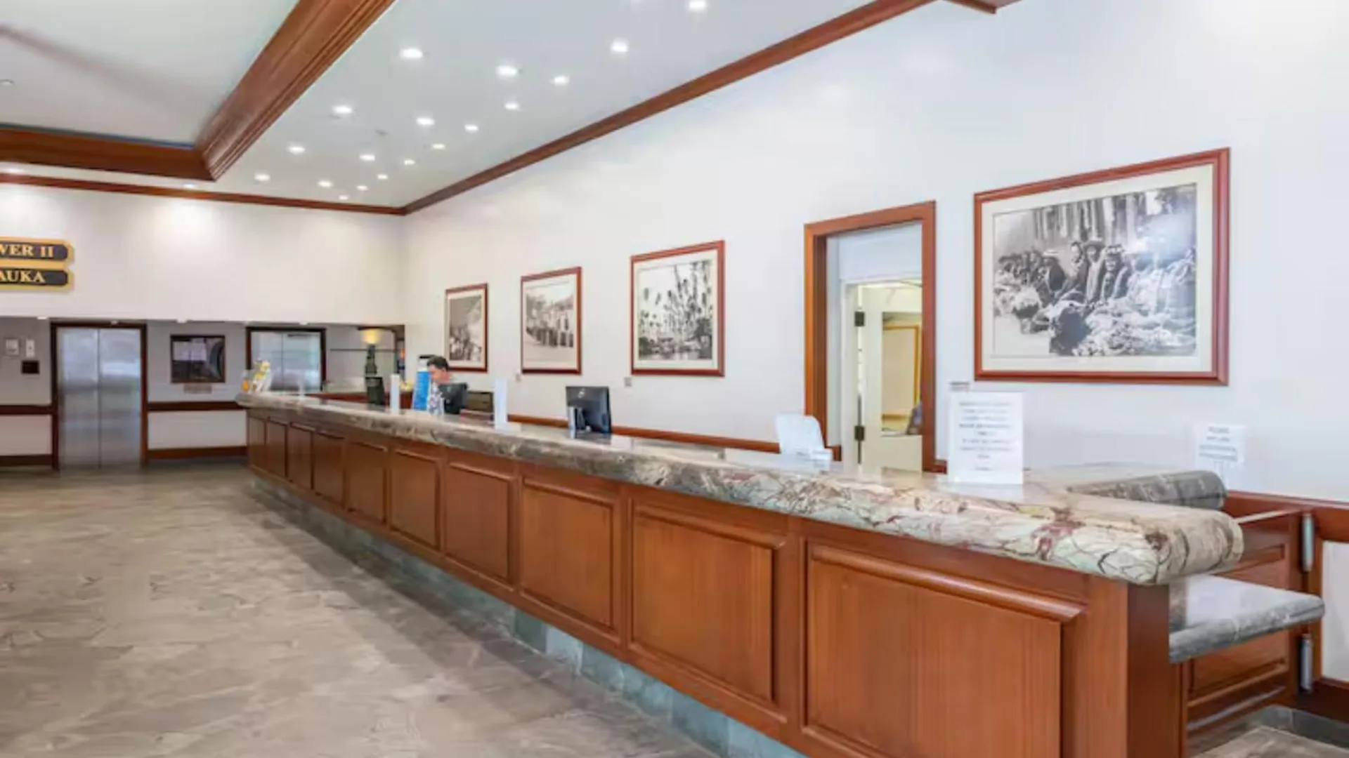 Holiday home Waikiki Banyan T1-19Th Fl King Size Bed Villa Honolulu United States